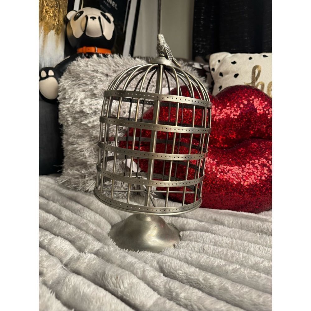 silver metal Mcm shabby chic birdcage/bird Earring-jewelry organizer /holder